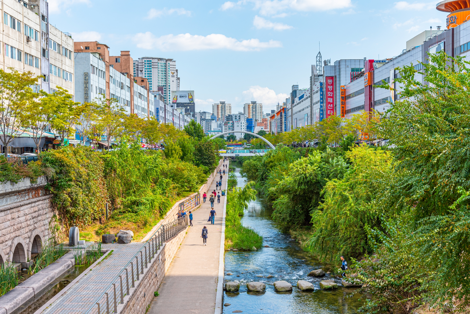 re naturalization of urban waterways the case study of cheonggye stream in seoul south korea 11