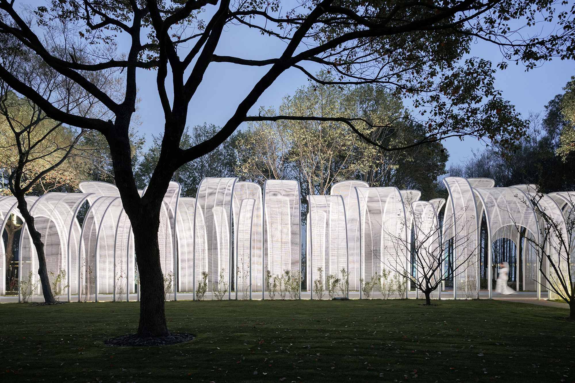 emerald screen pergola wutopia lab 10