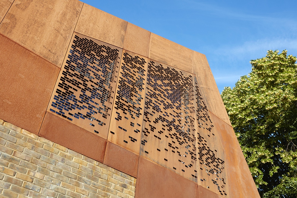 005 StolonStudio RustyHousePaulMurphy 03