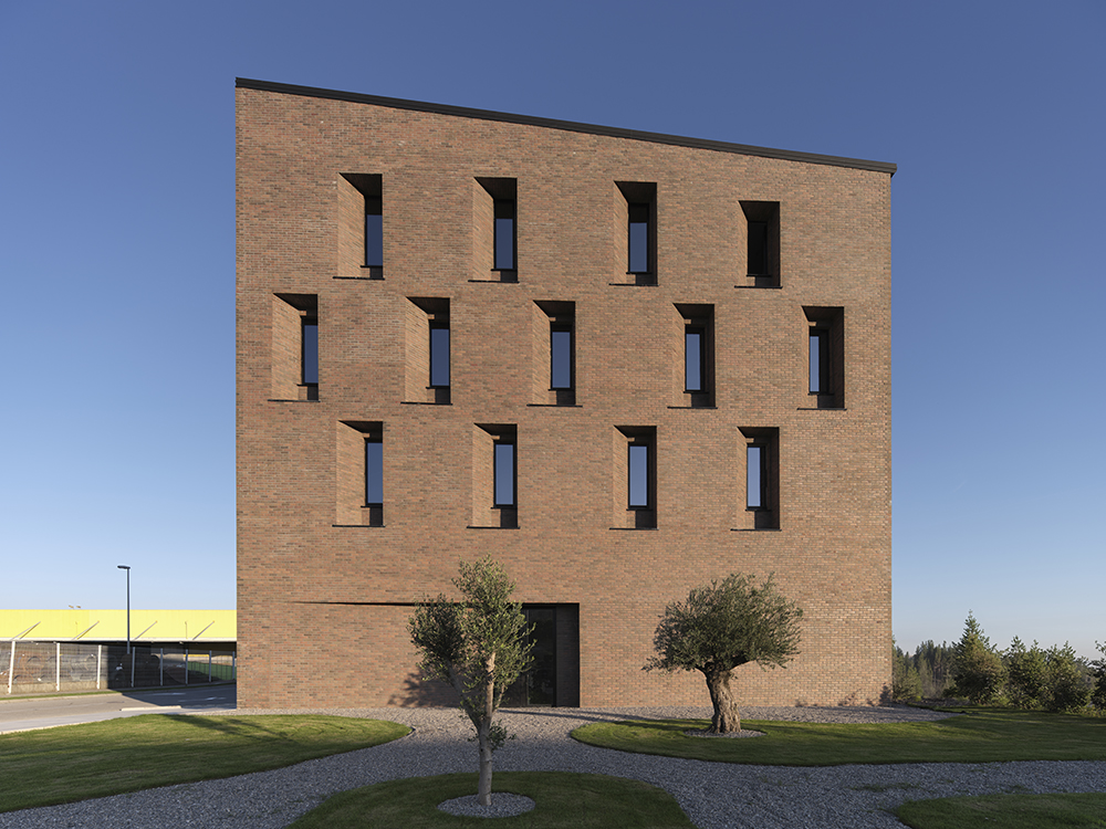 DVRP E blok dijana vucinic architecture research practice montenegro photo Luka Boskovic 7257