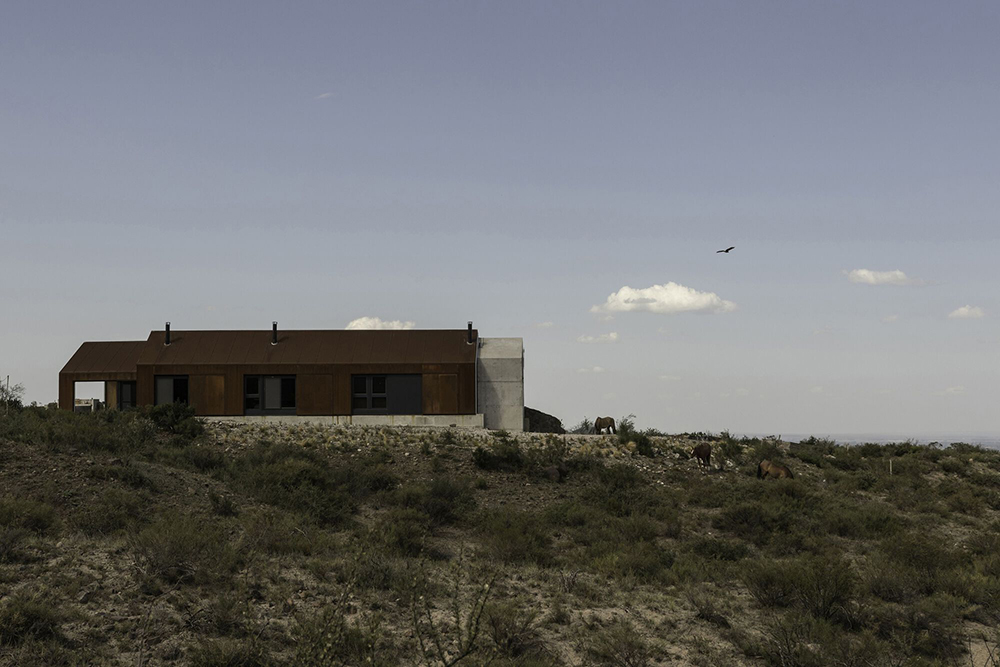 casa de piedra alberto tonconogy asociados c luis abba 20 ok